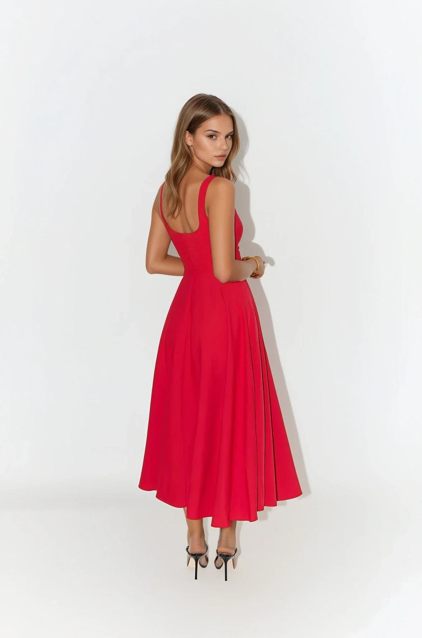 Robe Mi-Longue Élégante - Fines Bretelles Ajustées – Image 5